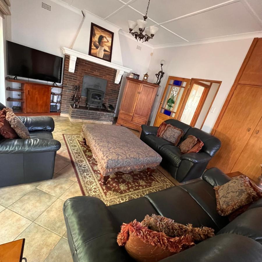 Peaceful@Swansea In Rosebank-Parkwood Apartment Johannesburg Bagian luar foto